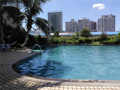 谁抱着罐子回国（抱罐子的少女是谁）